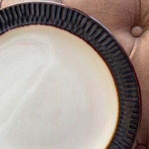 Crate‎ & Barrel SCAVO Dinner Plates Cream Brown Ribbed Rim 11" MCM